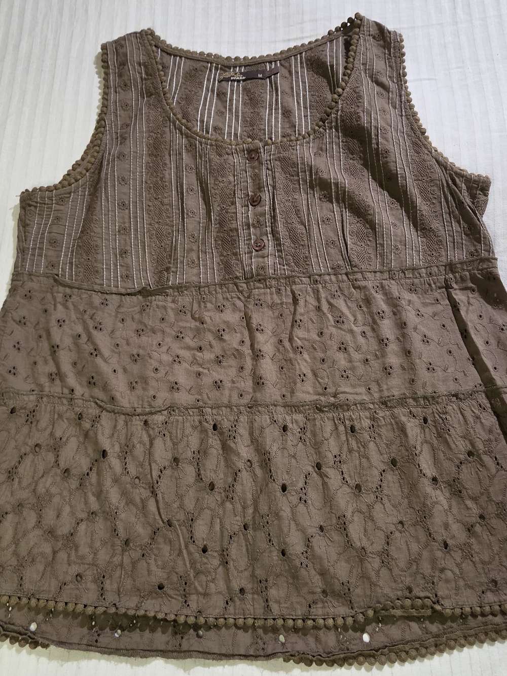 Prana Blouse Women's Medium Brown Trimmed with Lace Open Eyelet Bottom Blouse